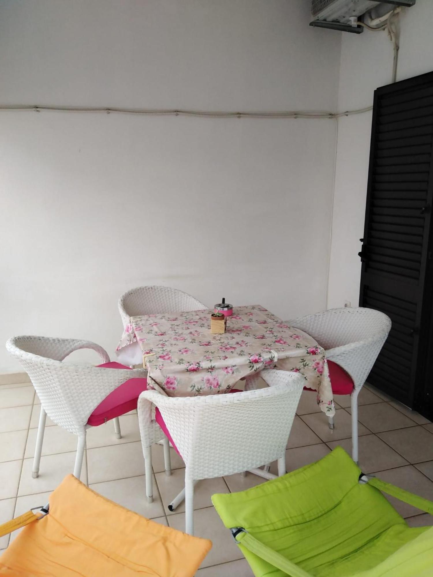 Ivan Apartment *